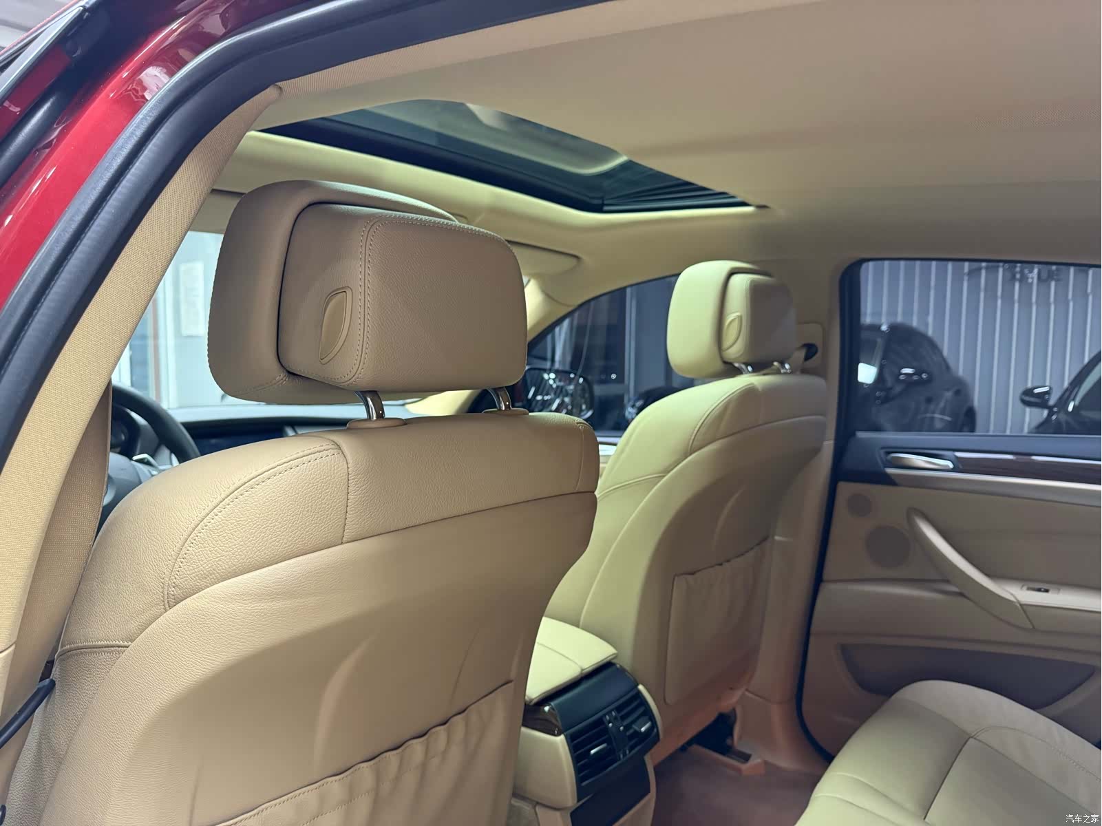 BMW X6, 2012 16