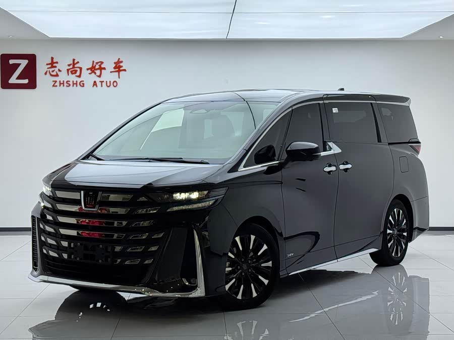 Toyota Vellfire 2023, фото 1