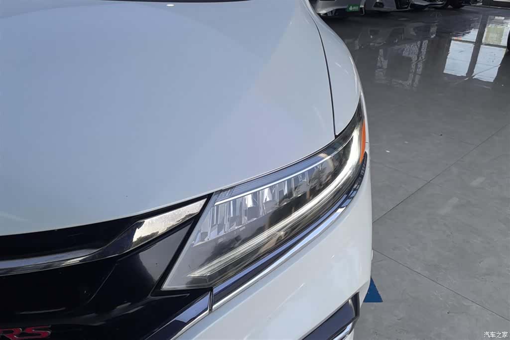 Honda Jade, 2019 все фото