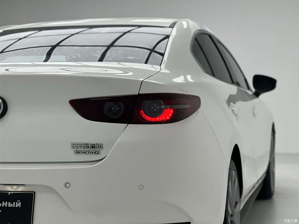 Mazda Mazda3, 2021 17
