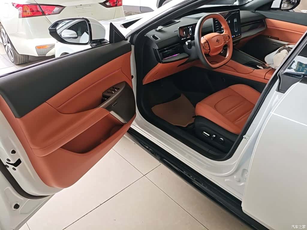 DongFeng eπ007, 2024 16