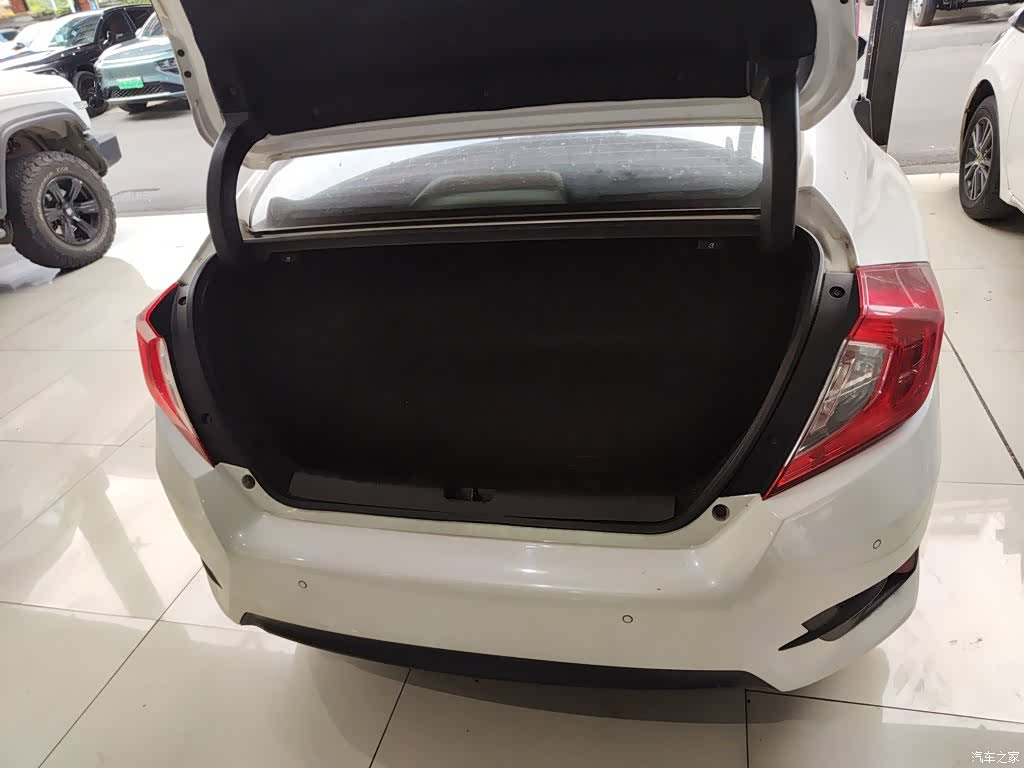 Honda Civic, 2017 19