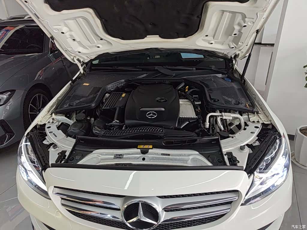 Mercedes-Benz C-Class, 2016 20