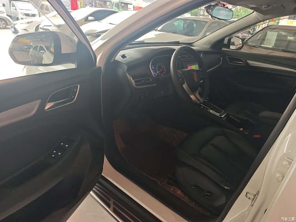 Roewe RX3, 2019 12