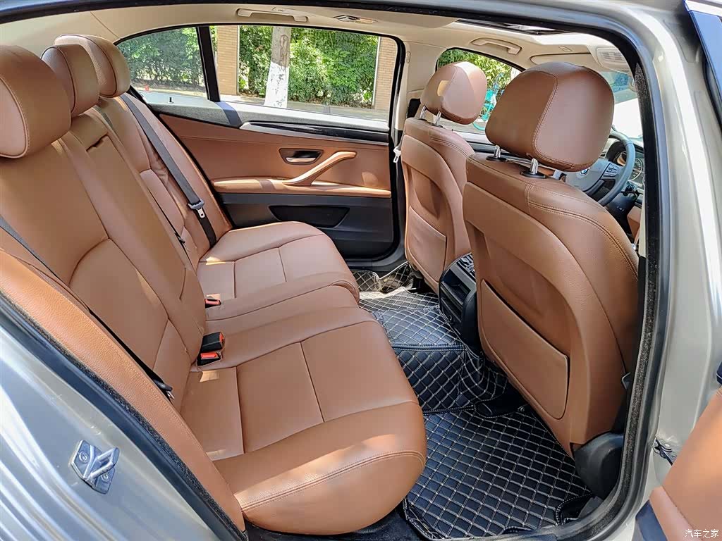 BMW 5 Series, 2016 11