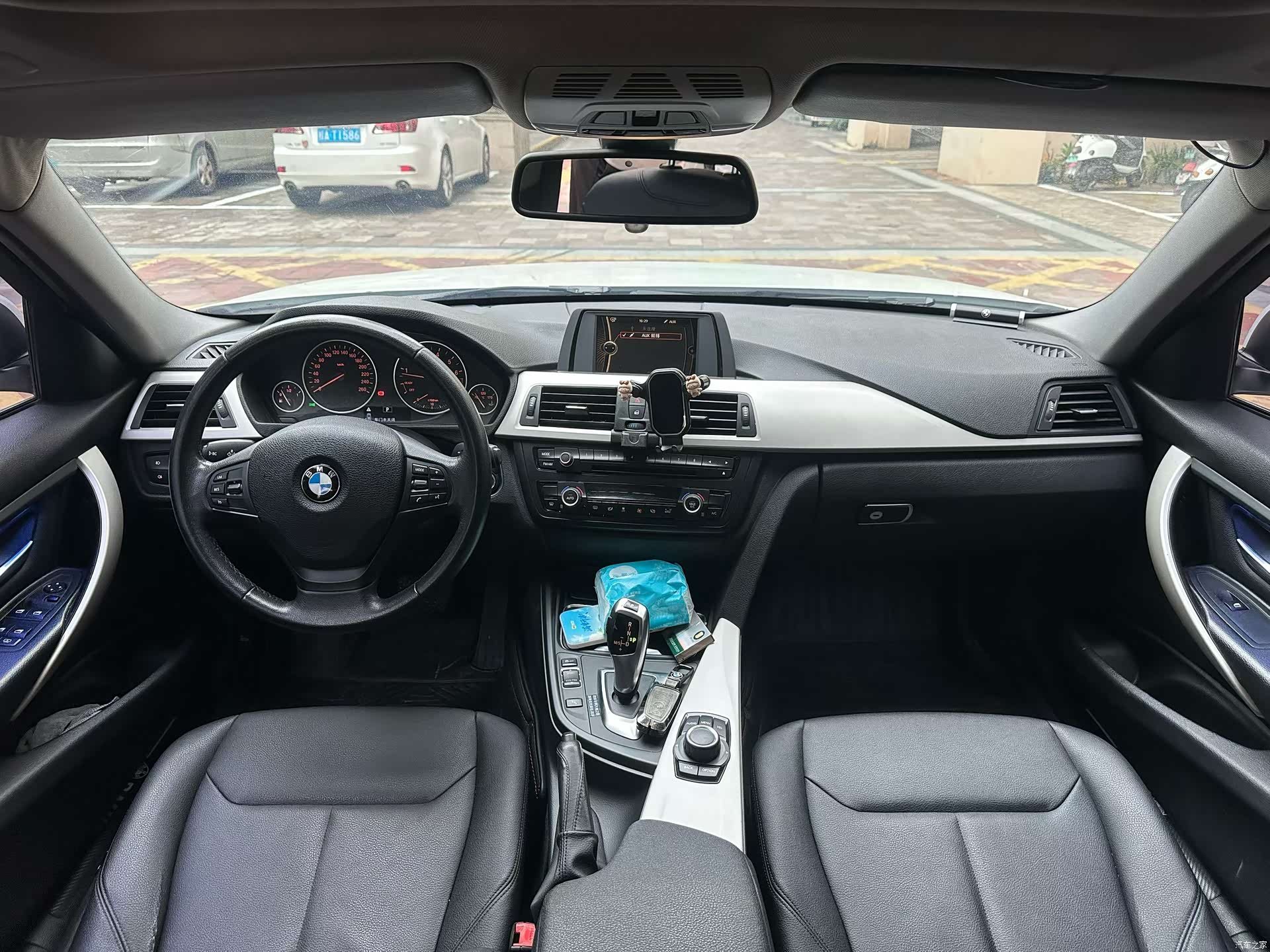BMW 3 Series, 2014 8