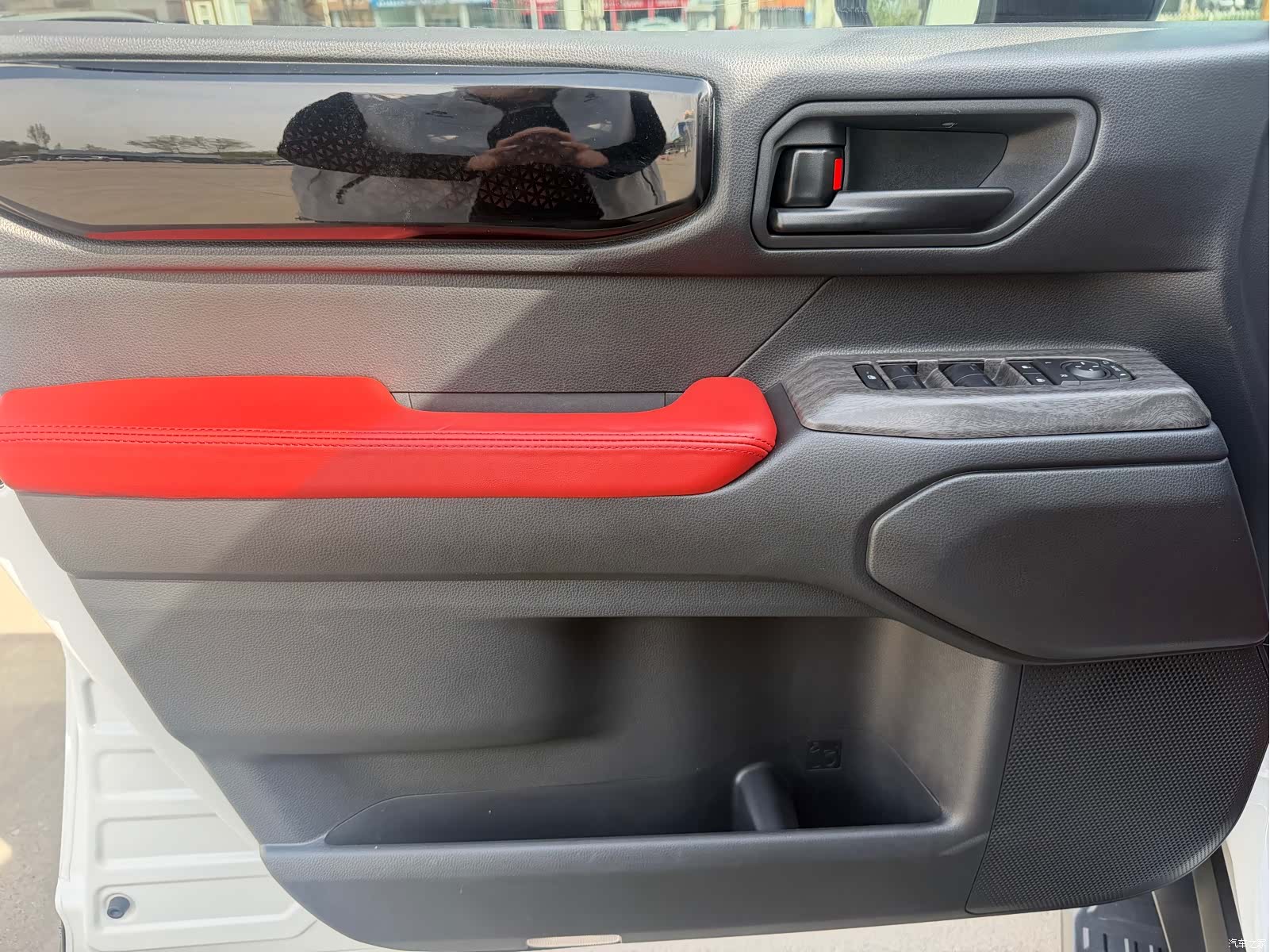 Toyota Prado, 2025 9