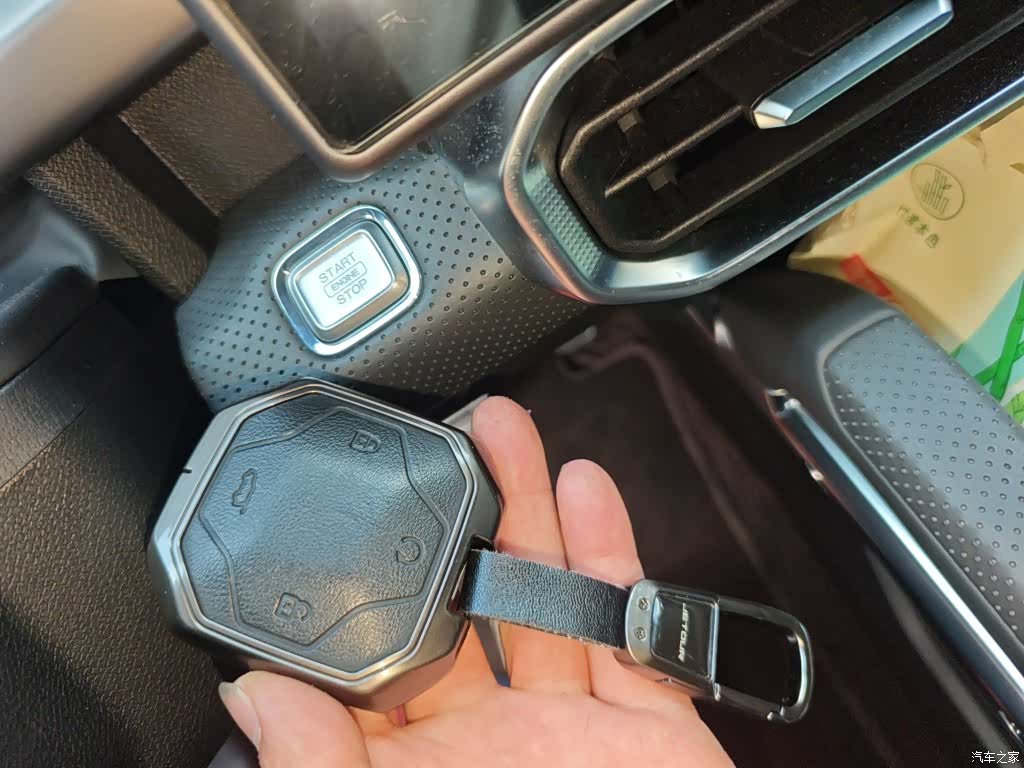 Jetour Traveller, 2024 12