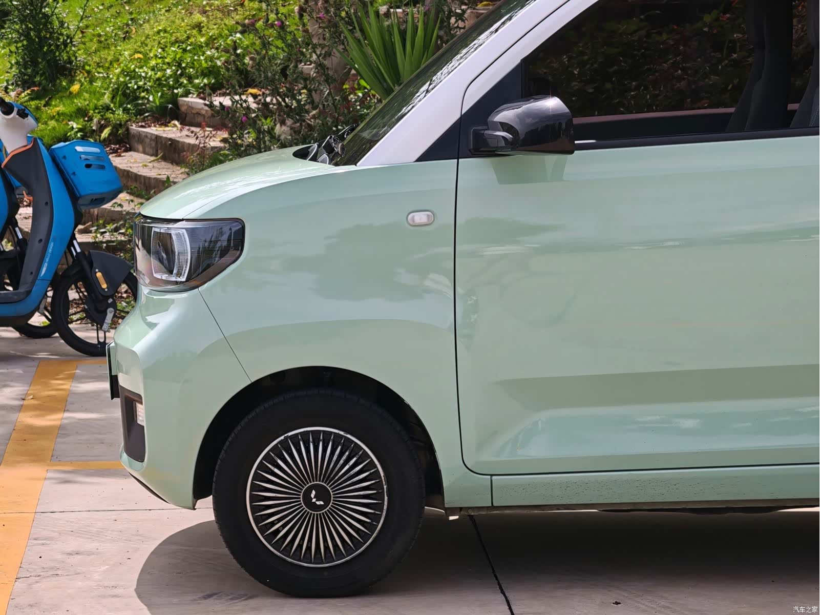 Wuling MINIEV, 2023 10