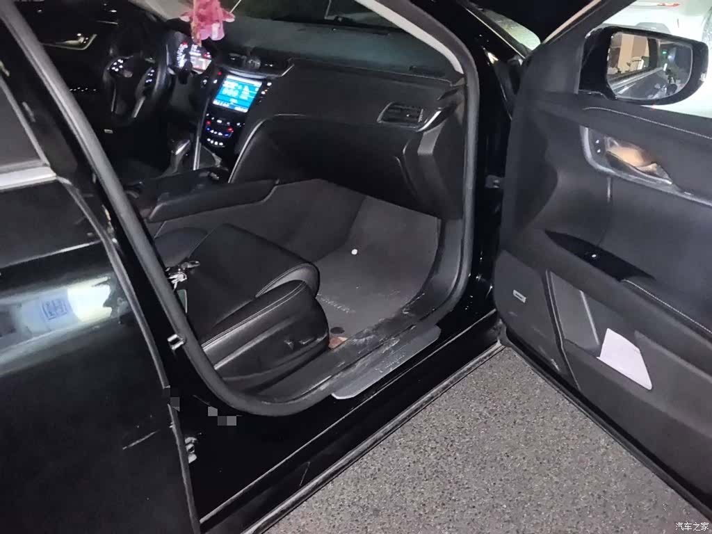 Cadillac XTS, 2018 20