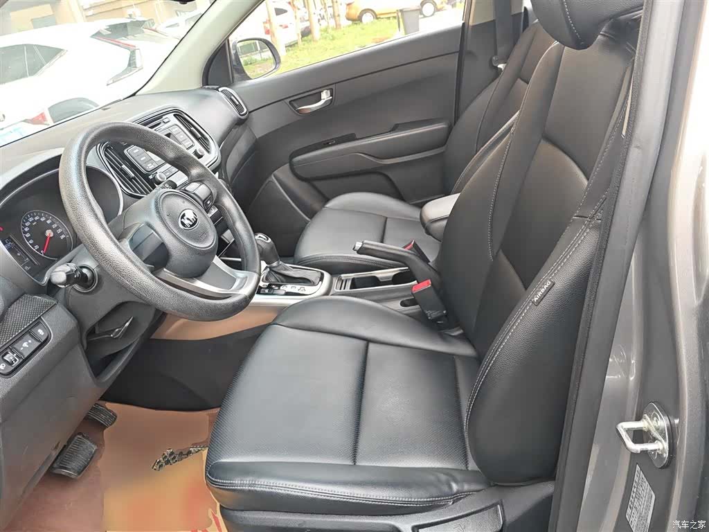 Kia KX3, 2016 15