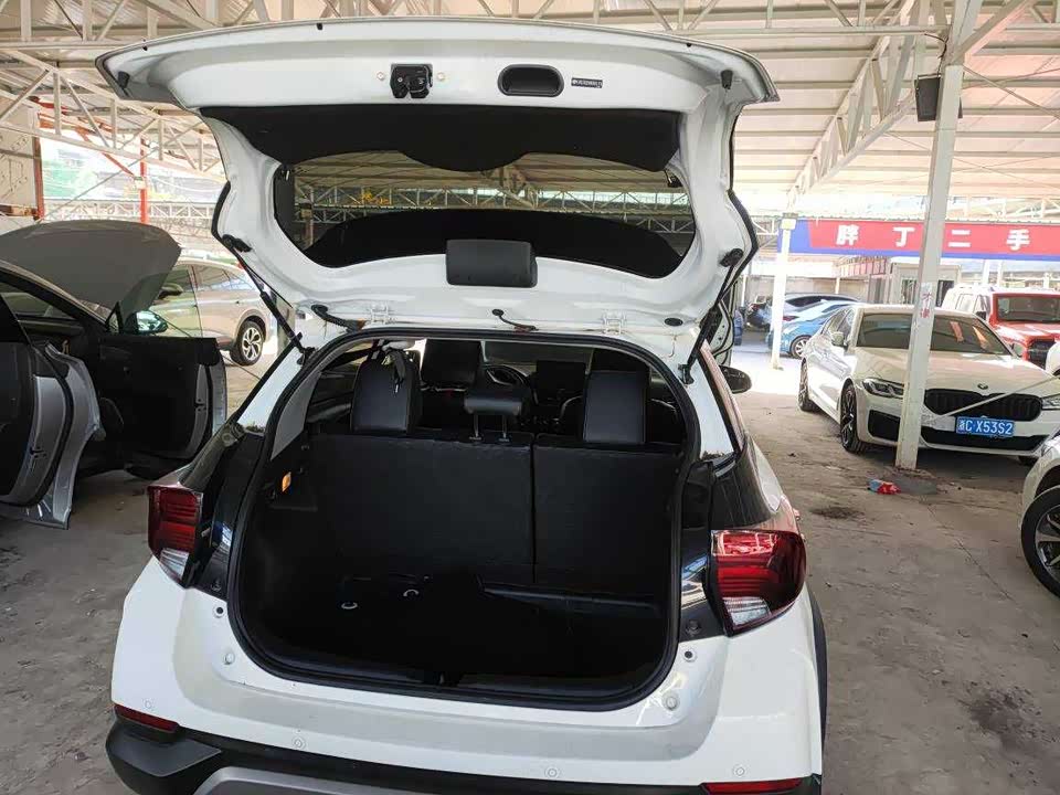 Toyota YARiS L Zhixuan