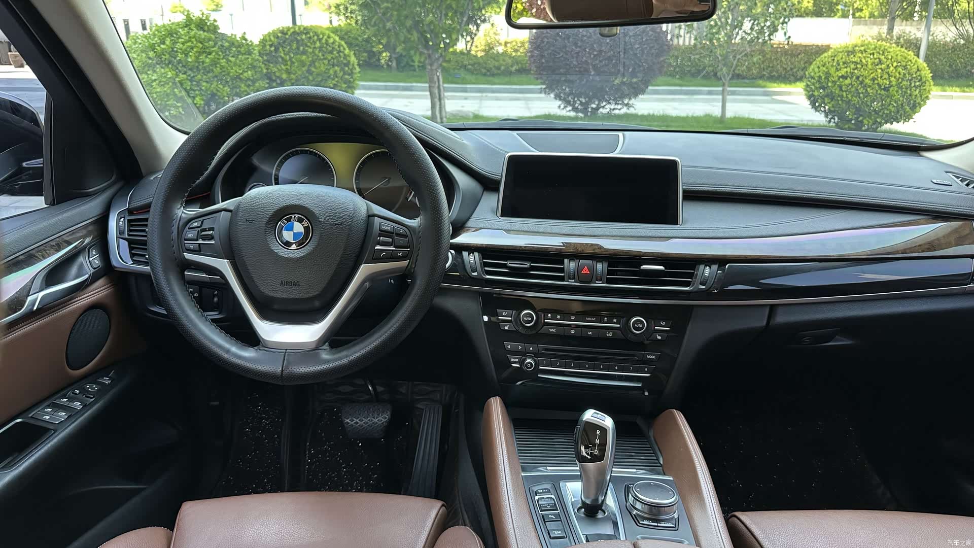 BMW X6, 2018 12