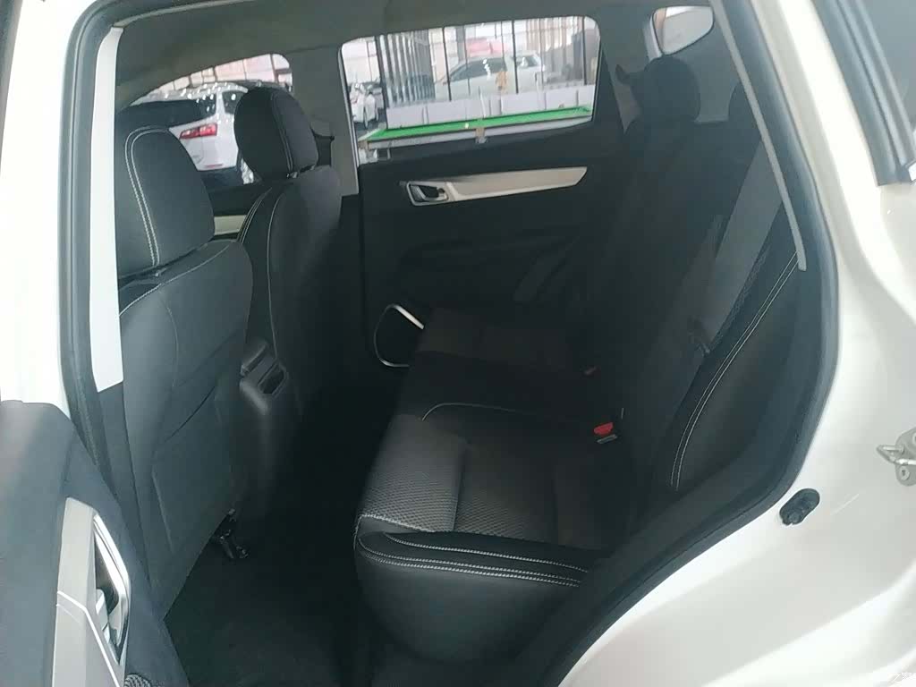 Geely X6, 2020 17