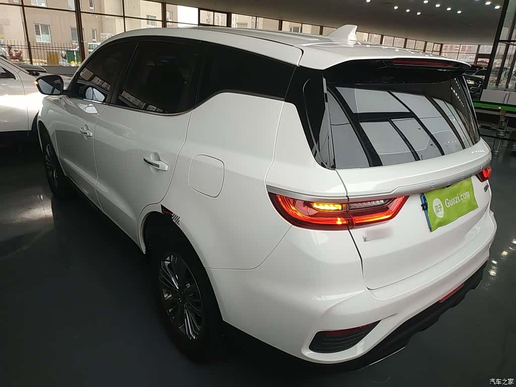 Geely X6, 2020 все фото