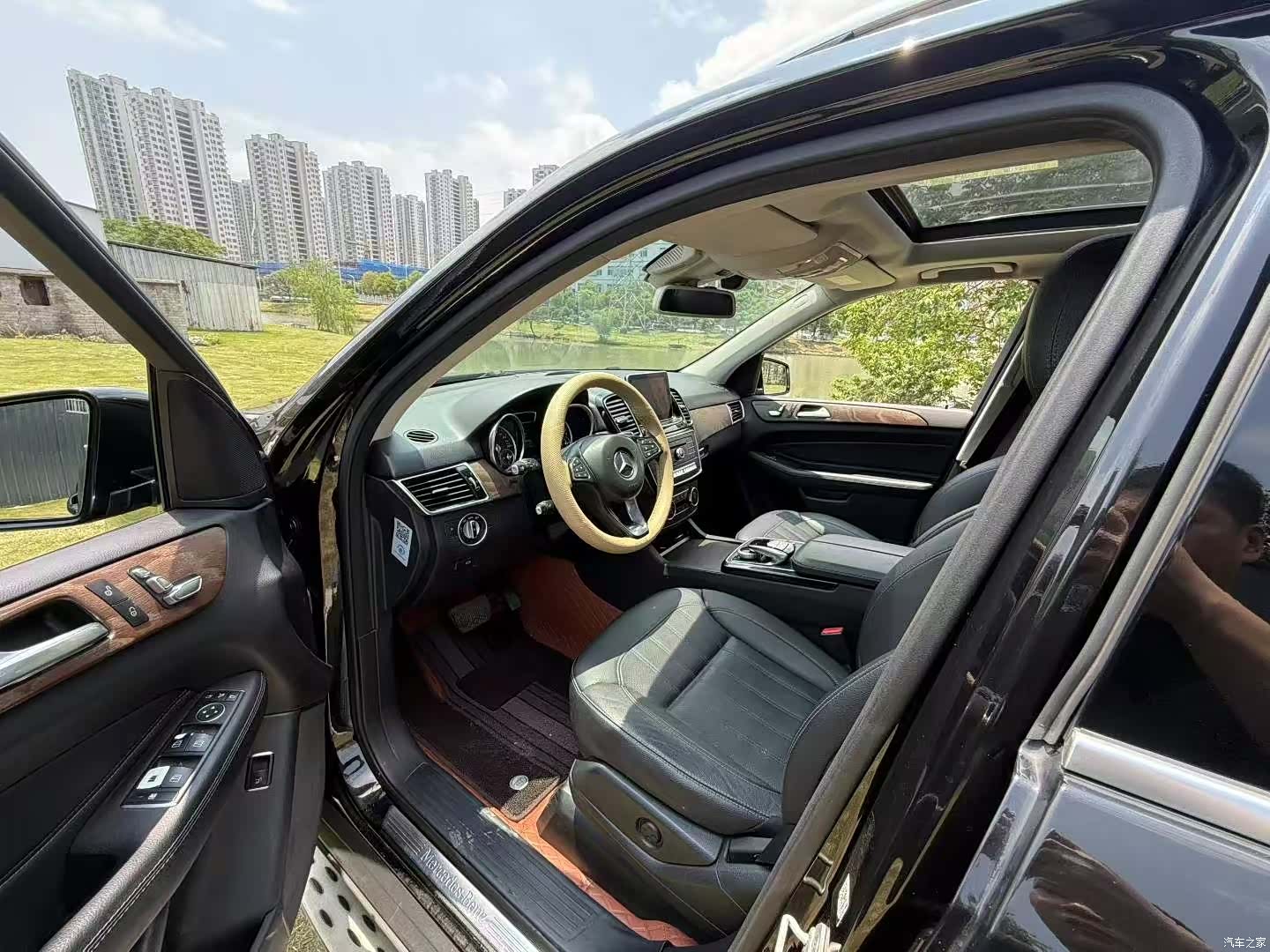 Mercedes-Benz GLE, 2016 4