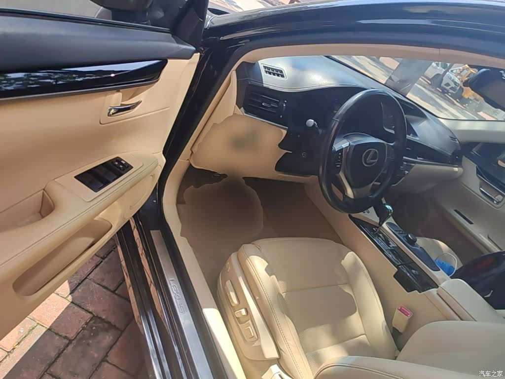 Lexus ES, 2014 12