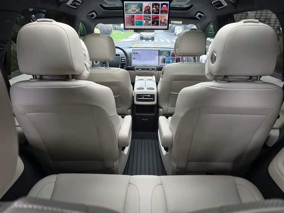 Li Auto Ideal L8