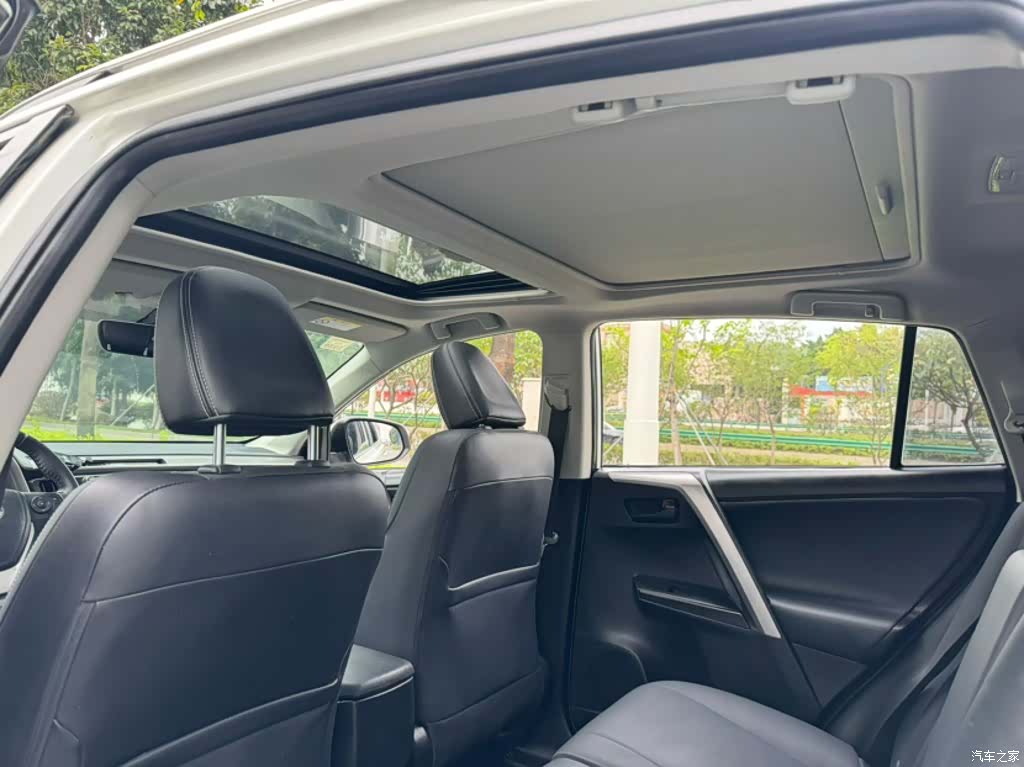 Toyota RAV4, 2016 20