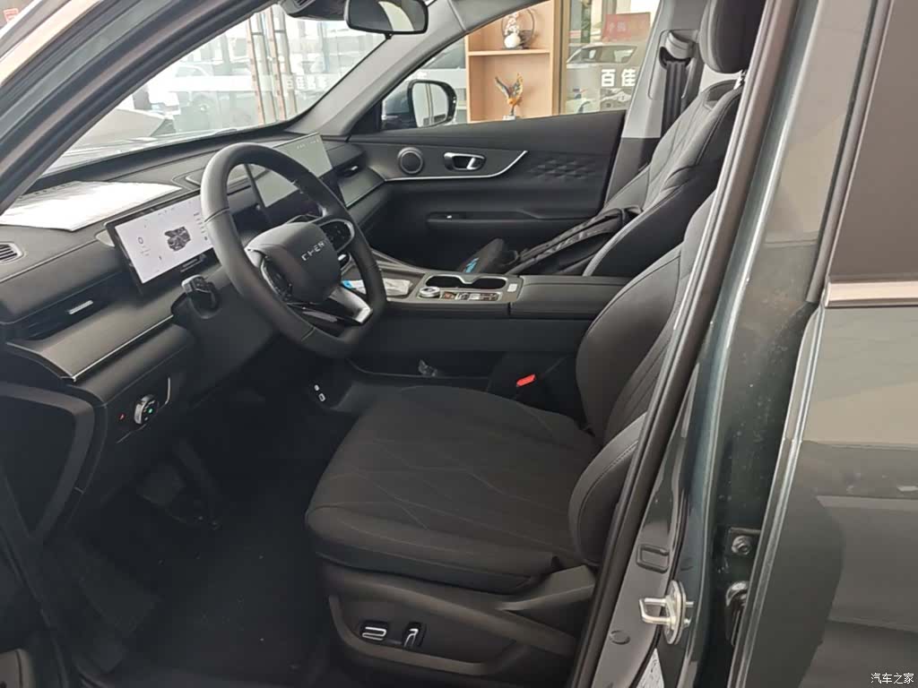 Chery Tiggo 8 Plus, 2025 15