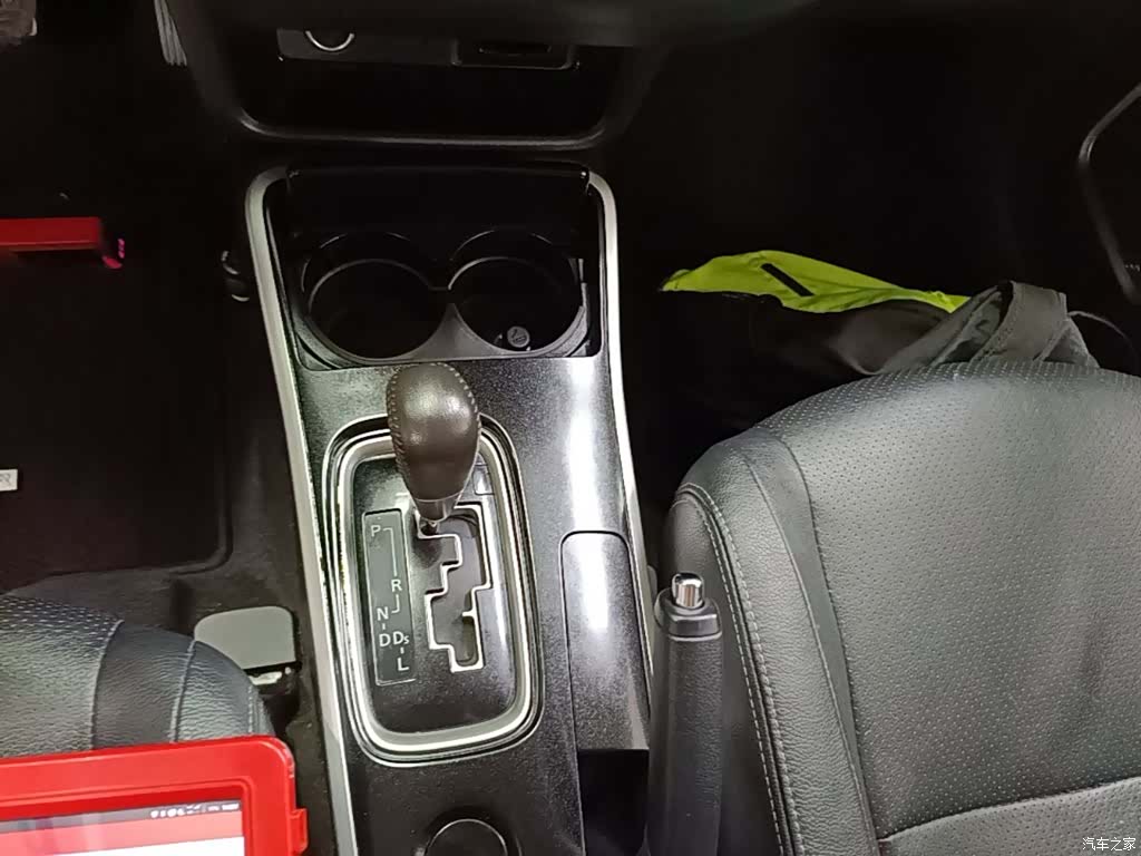 Mitsubishi Outlander, 2017 14