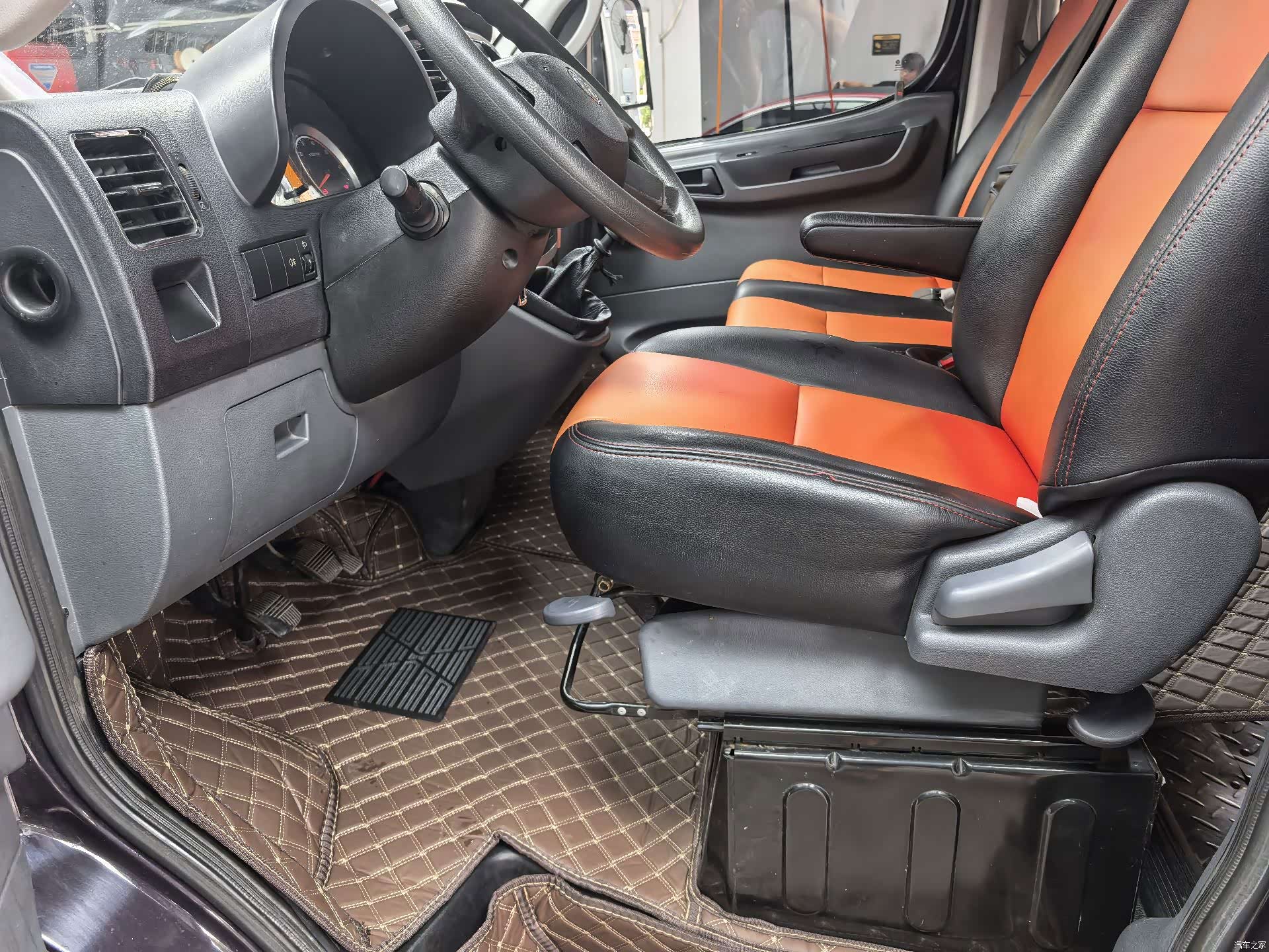 DongFeng M9T, 2022 13