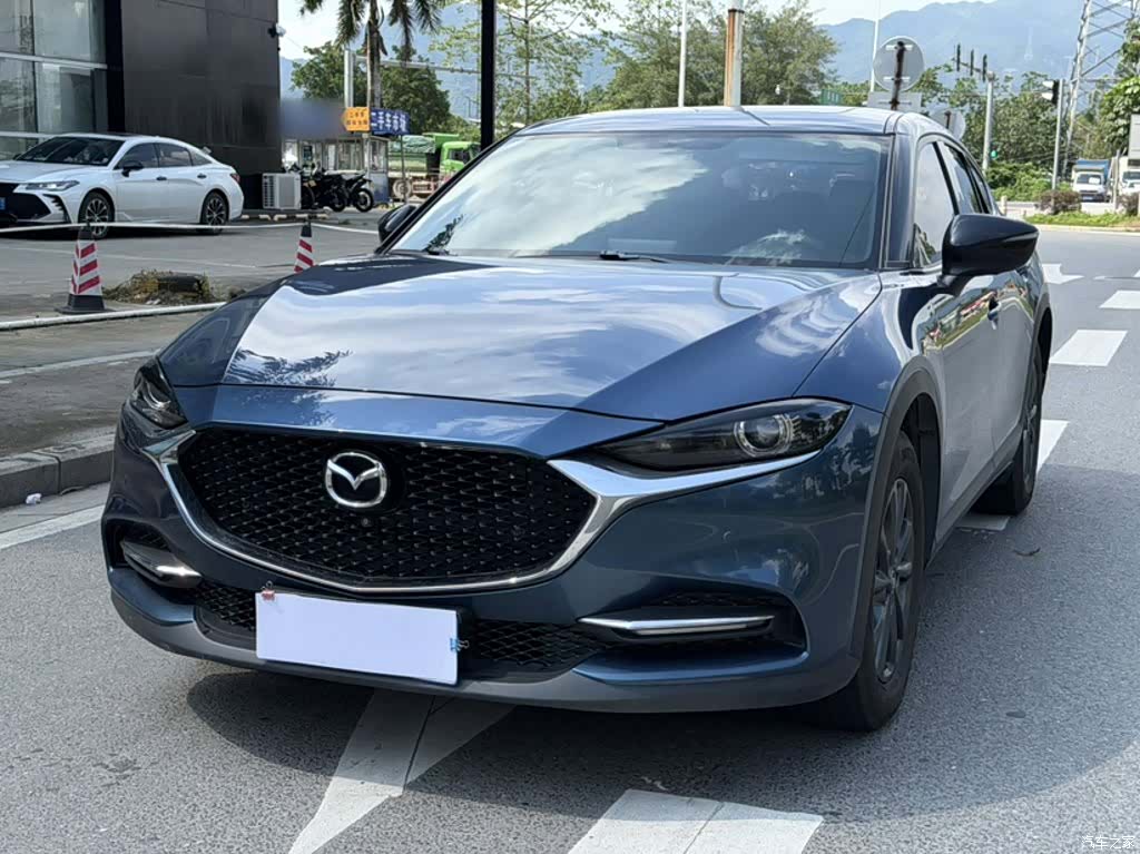 Mazda CX-4, 2021 2