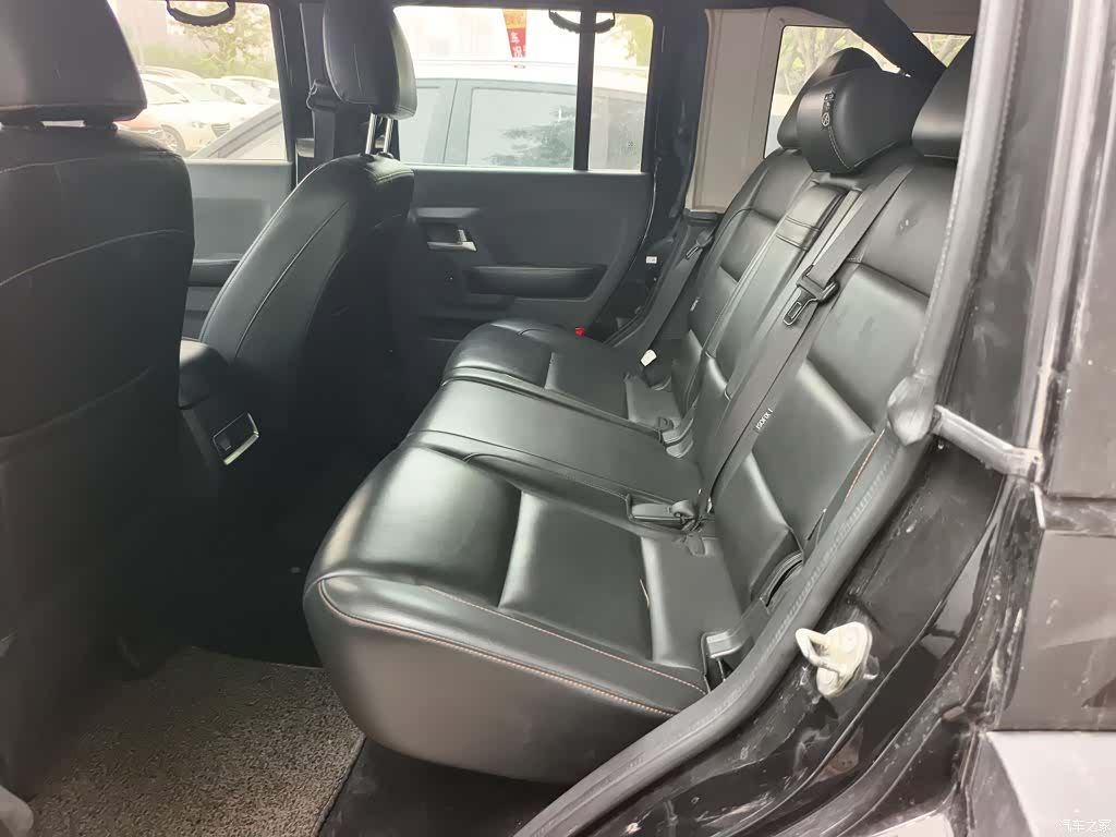 BAIC BJ40, 2018 13