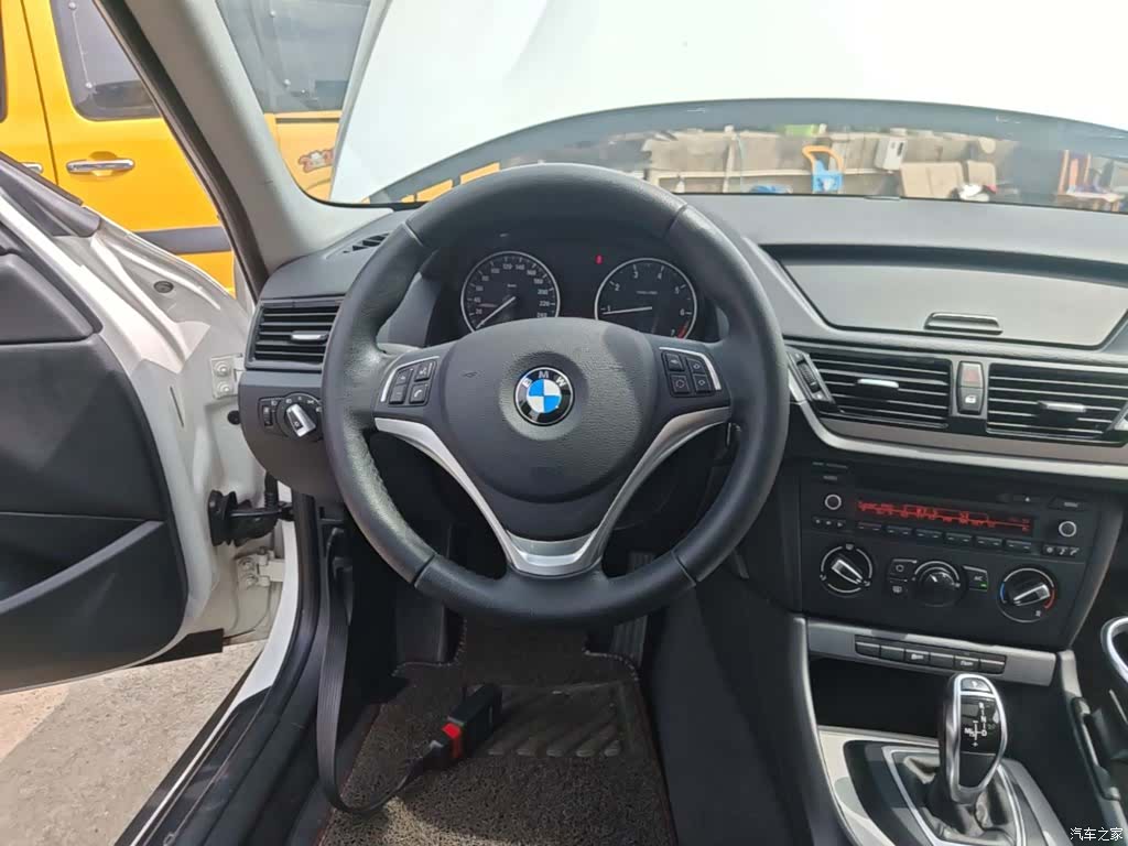 BMW X1, 2014 7