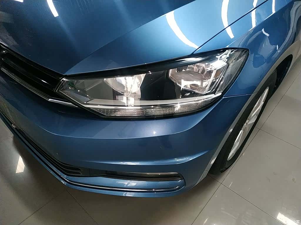 Volkswagen L, 2016 24