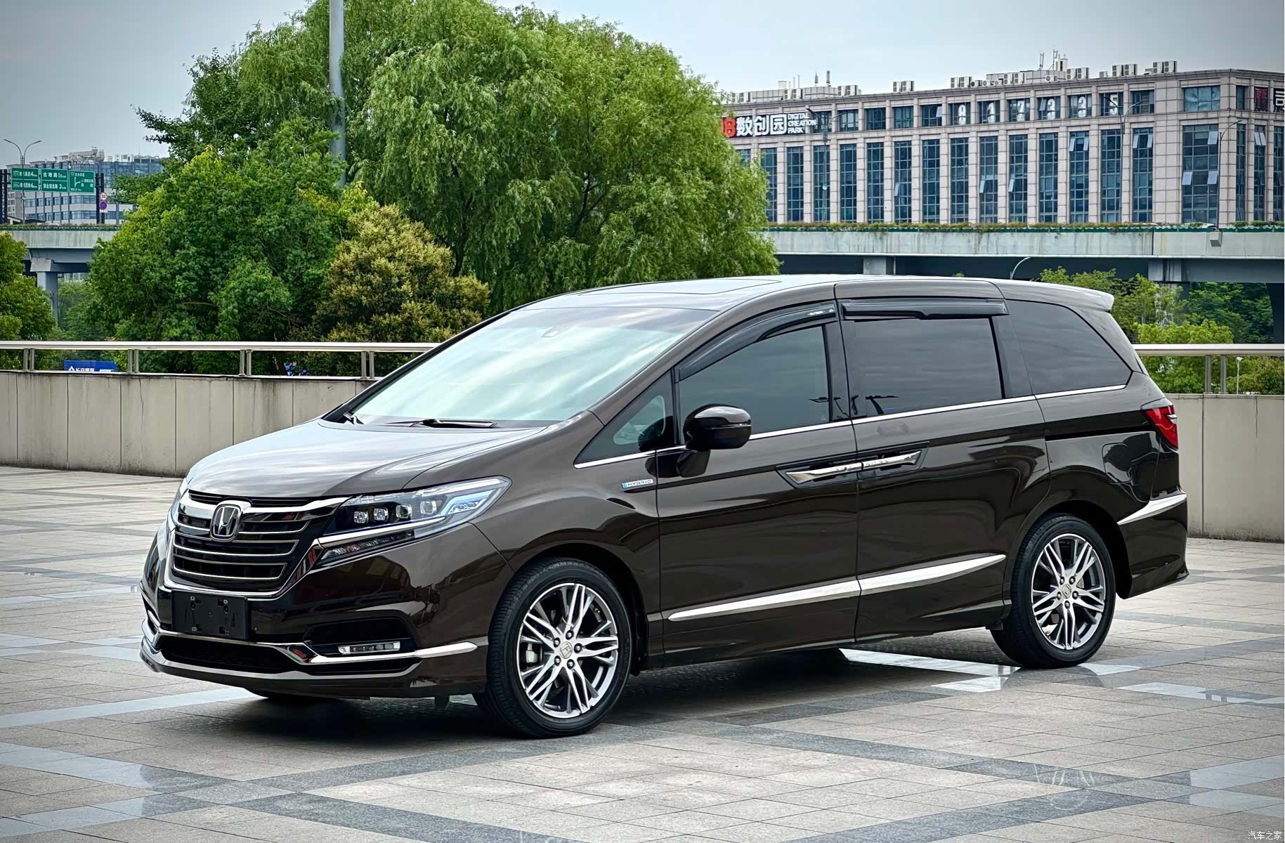 Honda Elysion, 2021 1