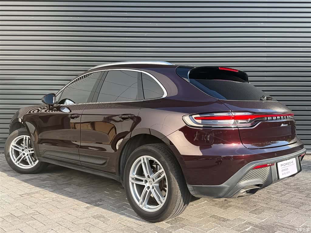 Porsche Macan, 2024 3