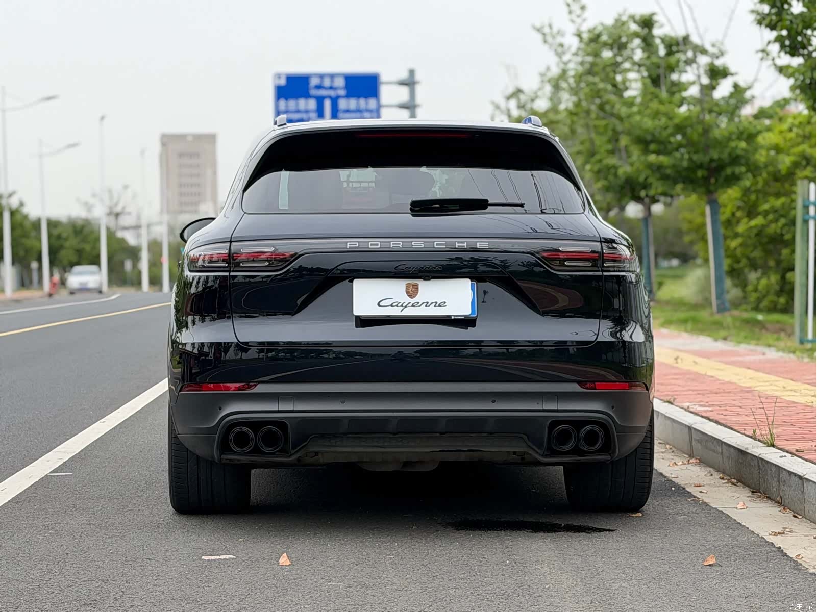 Porsche Cayenne, 2023 все фото