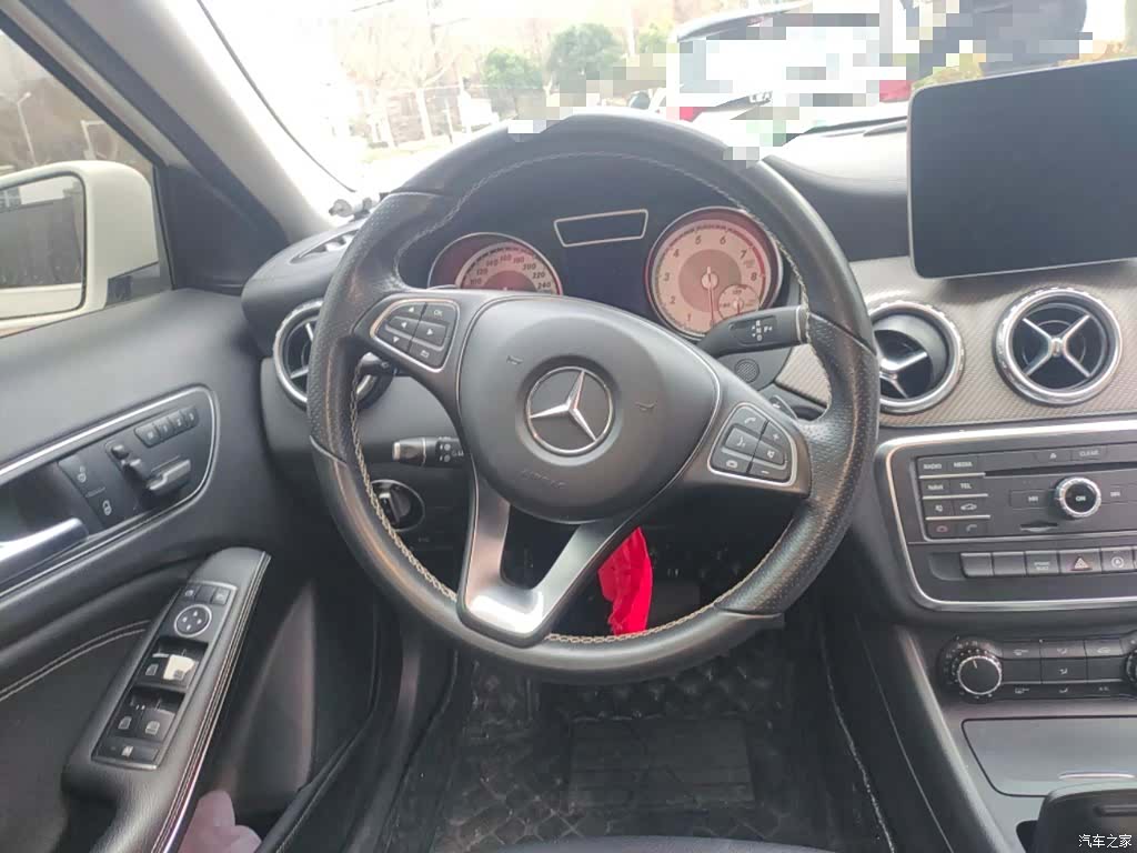 Mercedes-Benz GLA, 2017 3