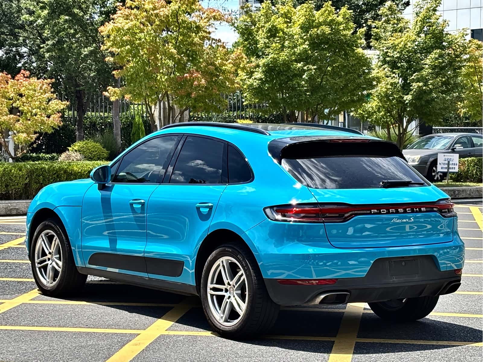 Porsche Macan, 2021 все фото