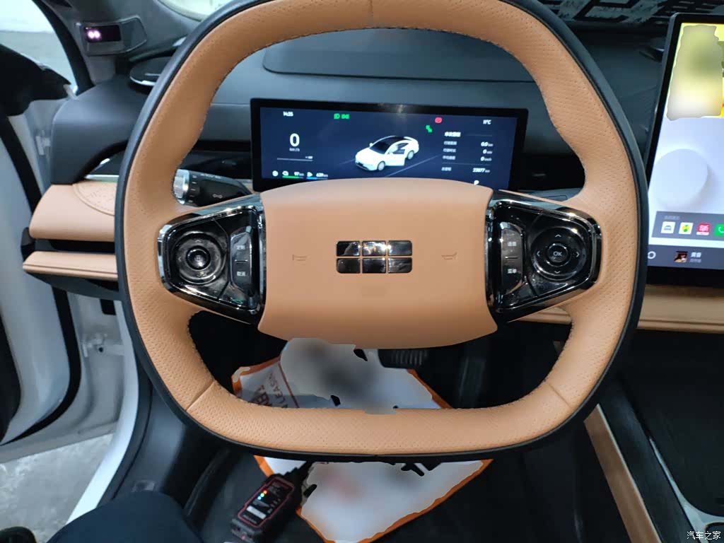 Geely 8, 2025 7