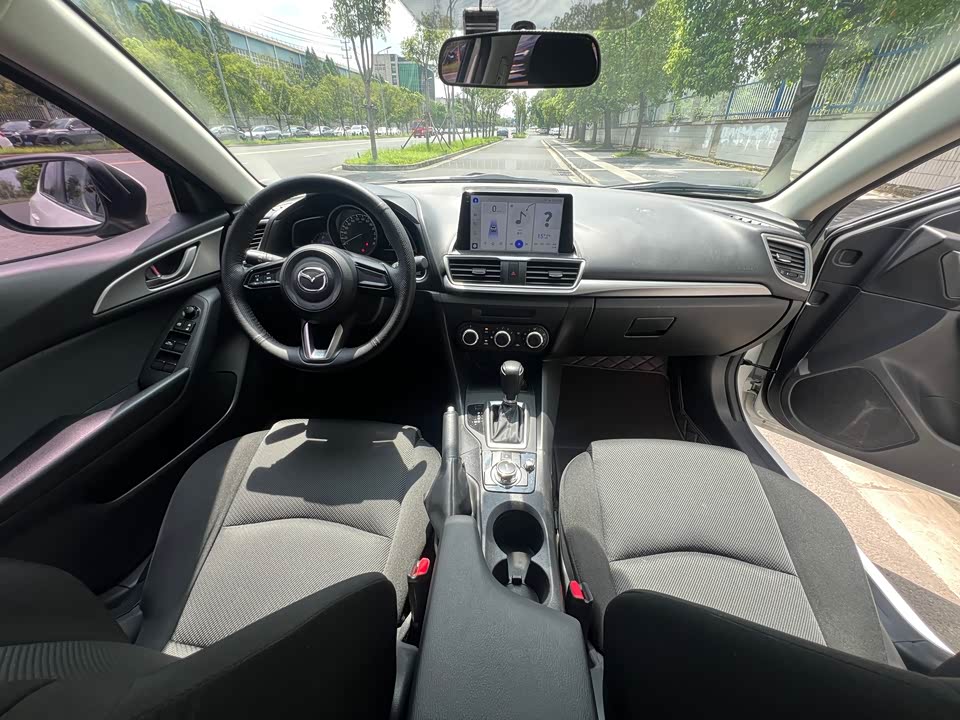 Mazda 3 Angkesaila Mazda 3 Angkesaila