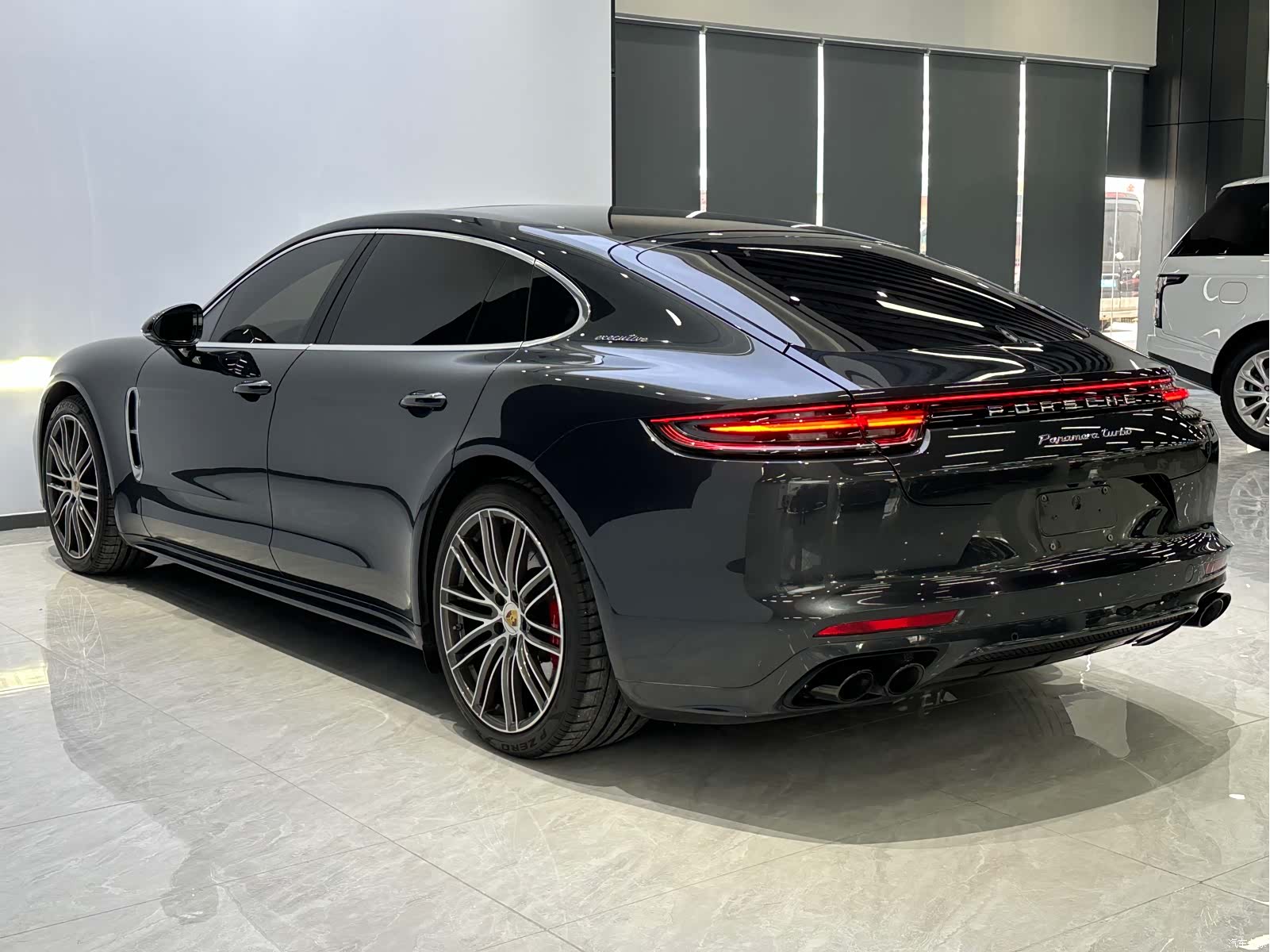 Porsche Panamera, 2020 7