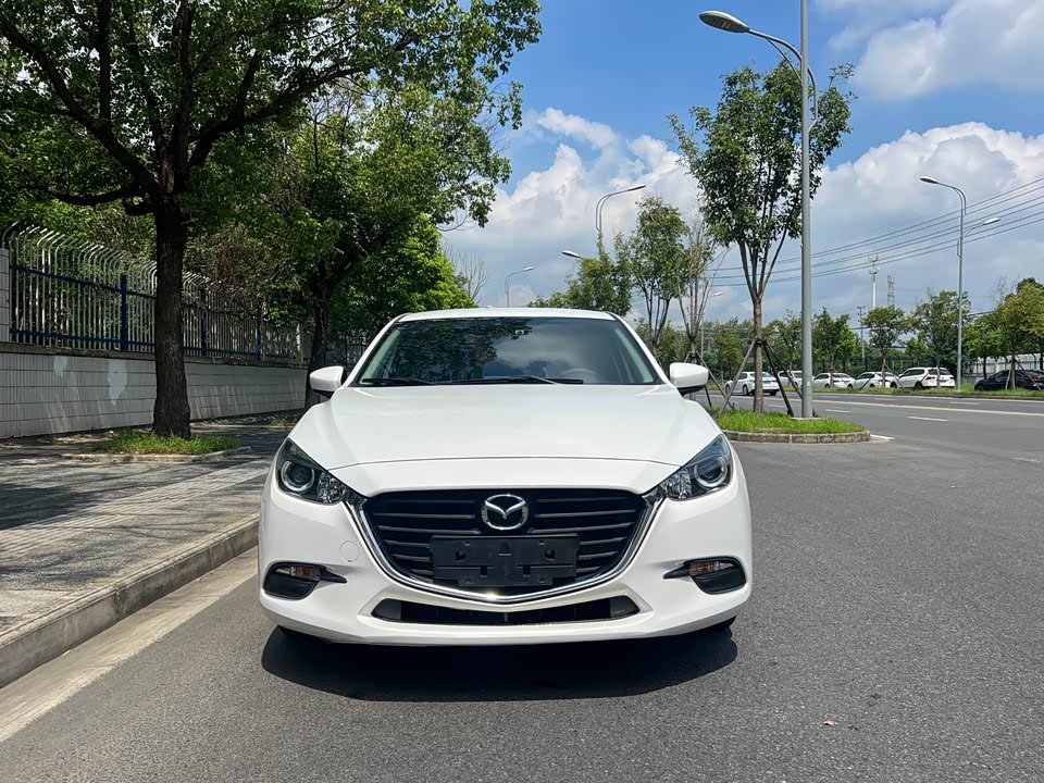 Mazda 3 Angkesaila Mazda 3 Angkesaila