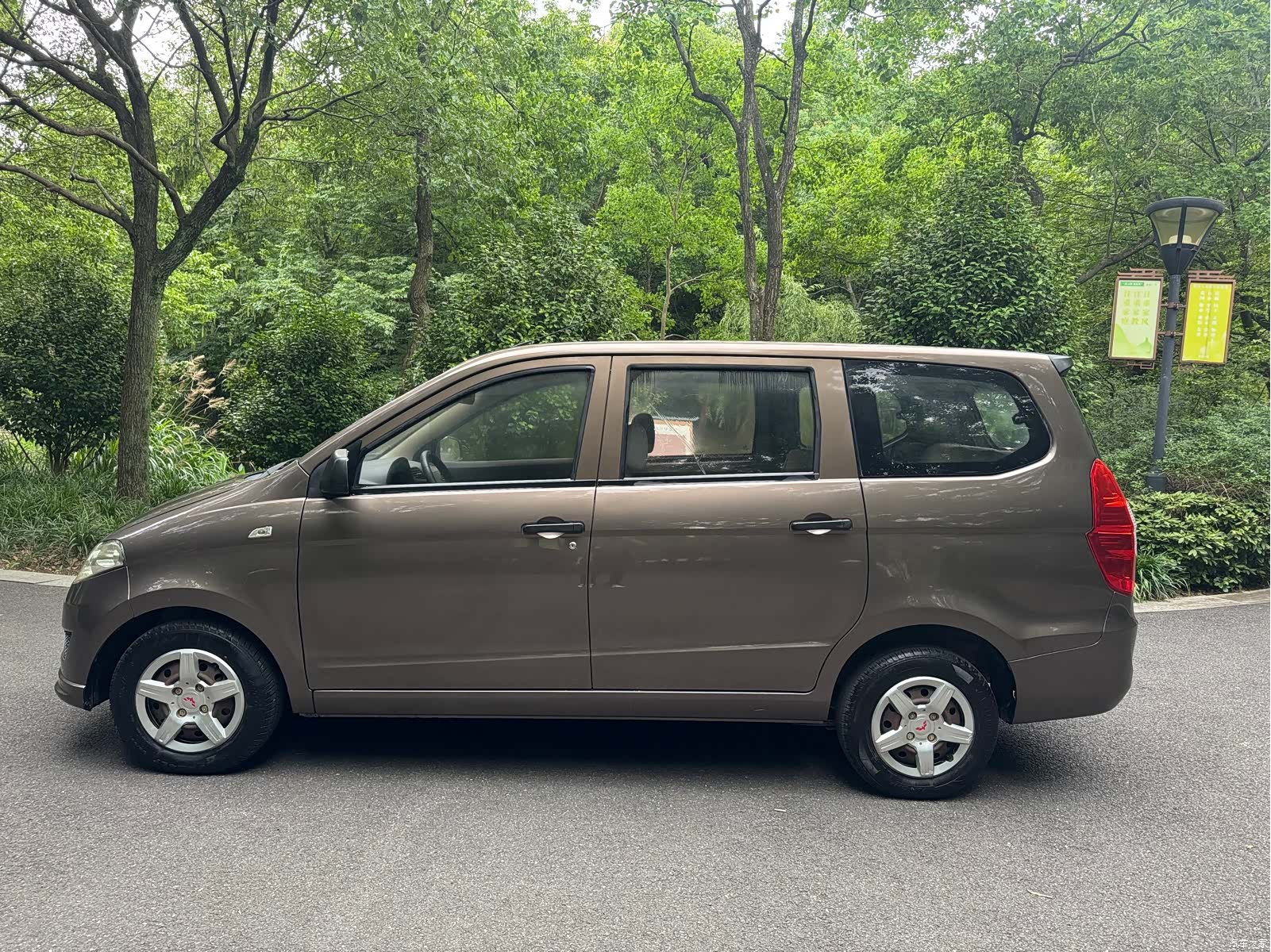 Wuling Hongguang, 2018 8
