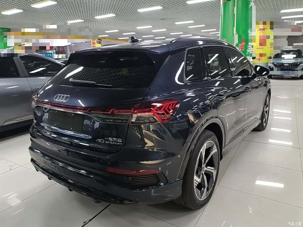 Audi Q4 e-tron, 2023 7