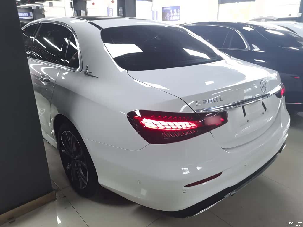Mercedes-Benz E-Class, 2022 все фото