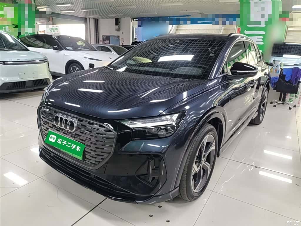 Audi Q4 e-tron, 2023 1