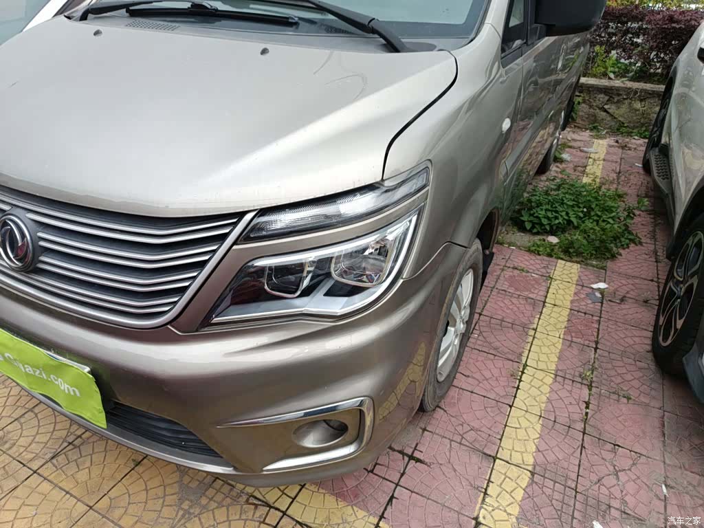 DongFeng M5, 2017 24