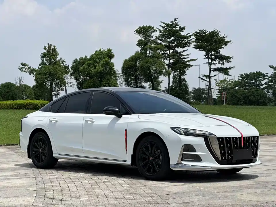 Hongqi H6
