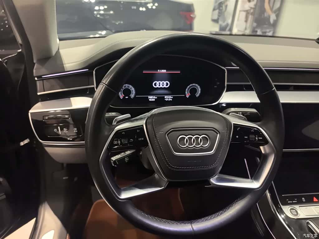 Audi A8L, 2024 4