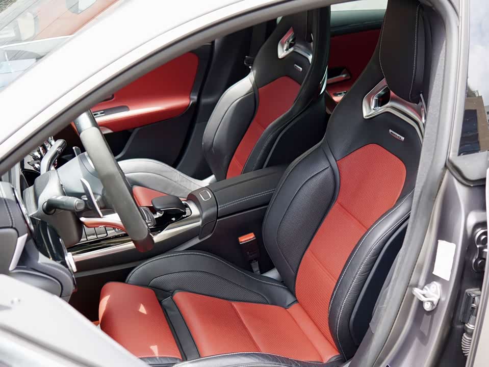 Mercedes-Benz CLA AMG