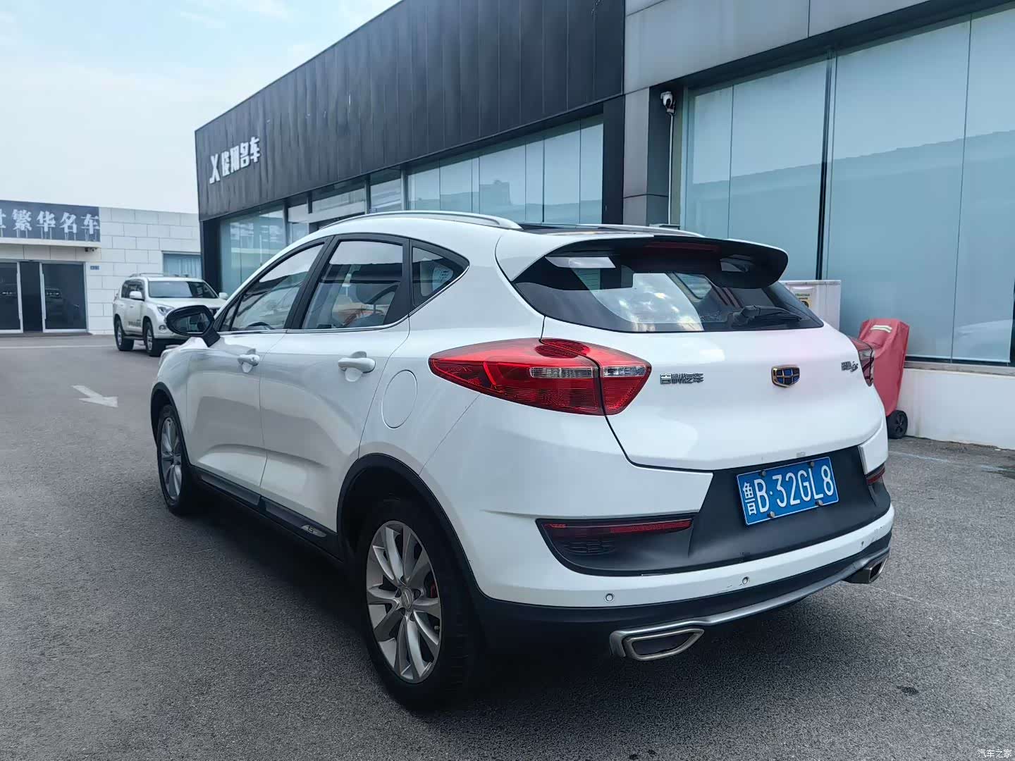 Geely Emgrand, 2017 6
