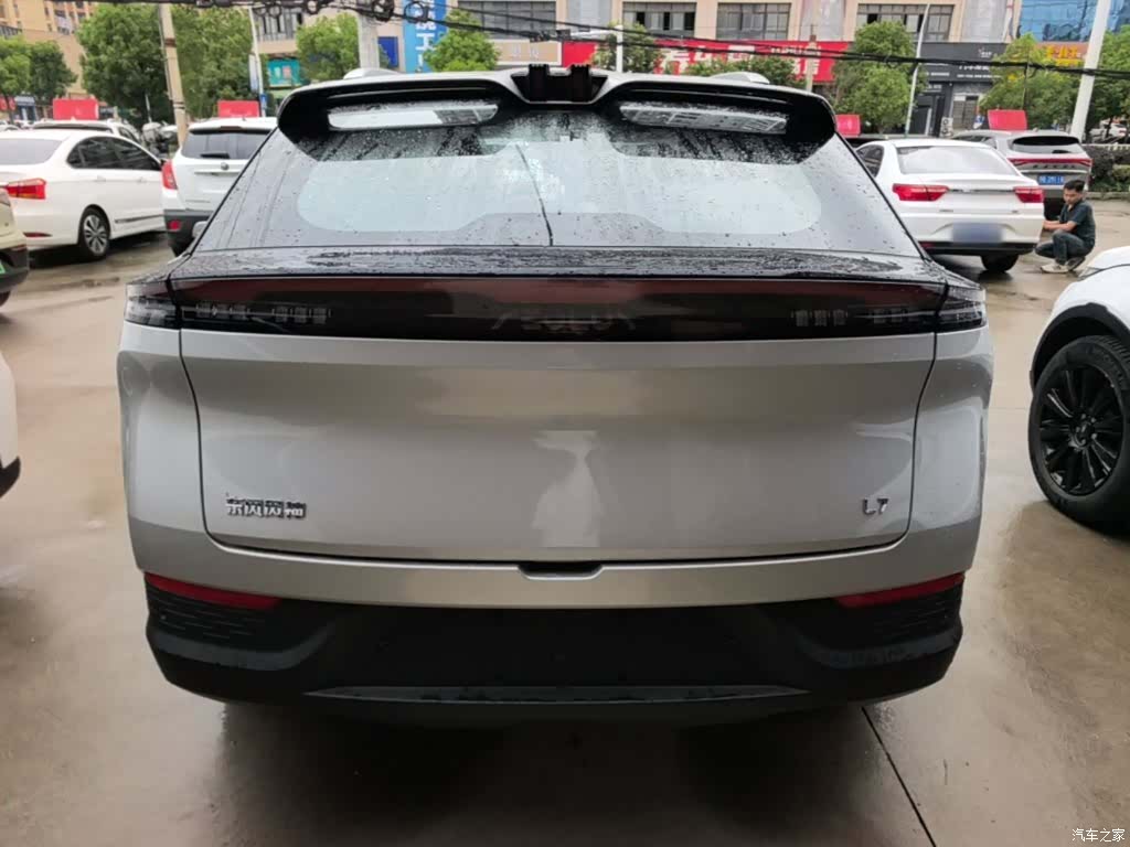 DongFeng L7, 2026 6