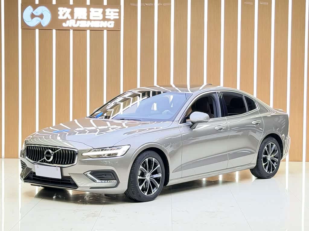 Volvo S60 2021 T4 Luxury